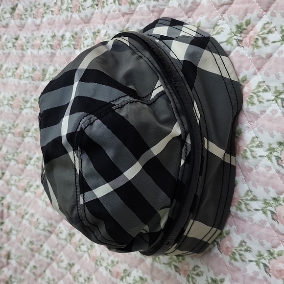Burberry London plaid check nylon patent buckle accent hat M - Picture 2 of 7